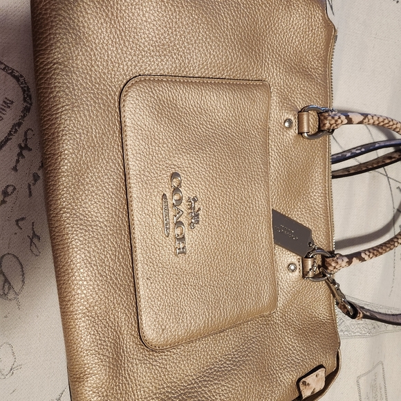 Coach Purse - Picture 9 of 11